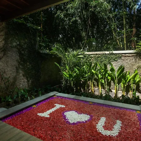 Teba Suci Suite And Villas Ubud  Exterior photo